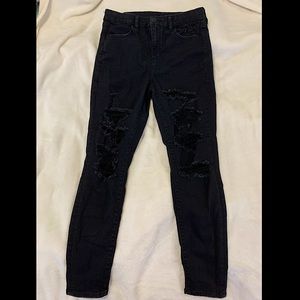 AMERICAN EAGLE OUTFITTERS HighWaisted Jeans